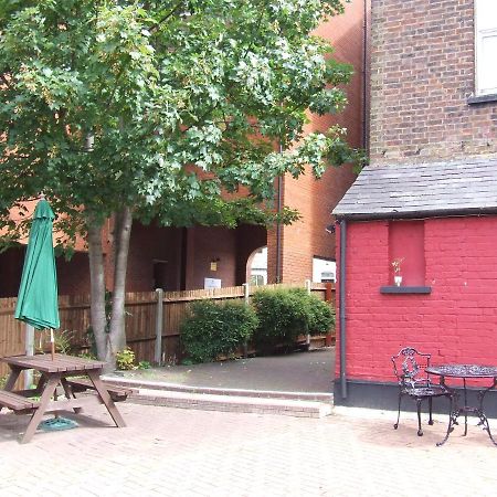 Alexandra Guest House Hemel Hempstead Exterior foto