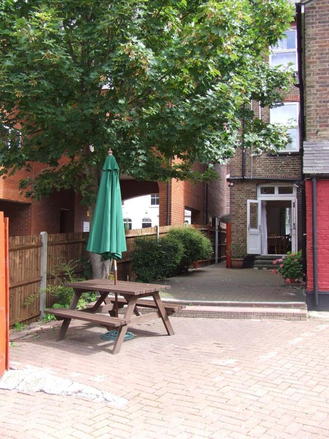 Alexandra Guest House Hemel Hempstead Exterior foto